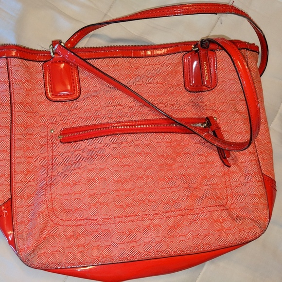 Coach purse - Picture 4 of 7